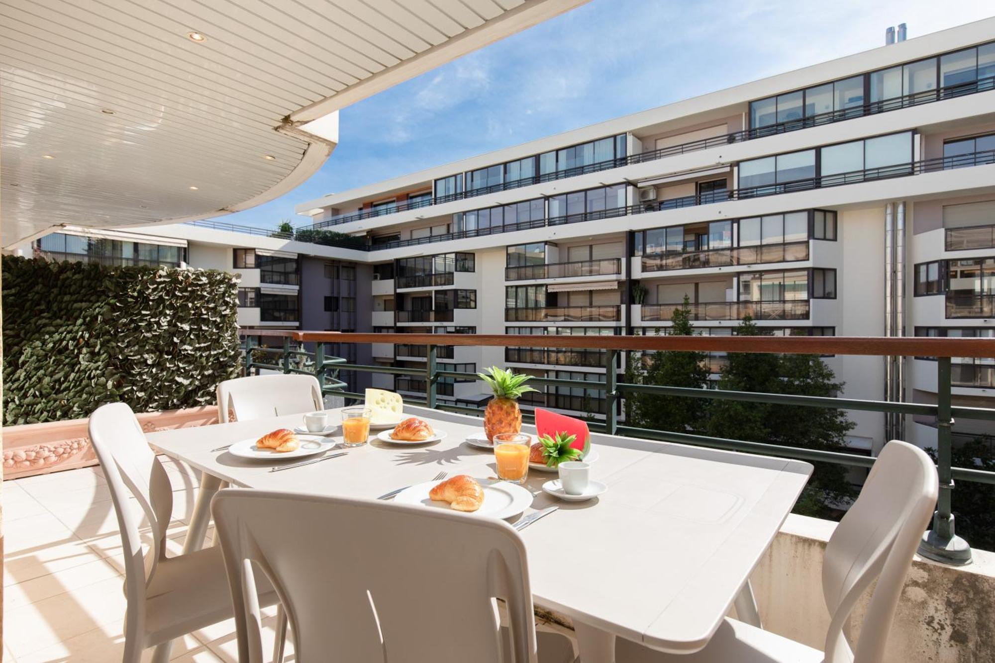 Apartment Pavillon Riviera Yourhosthelper *